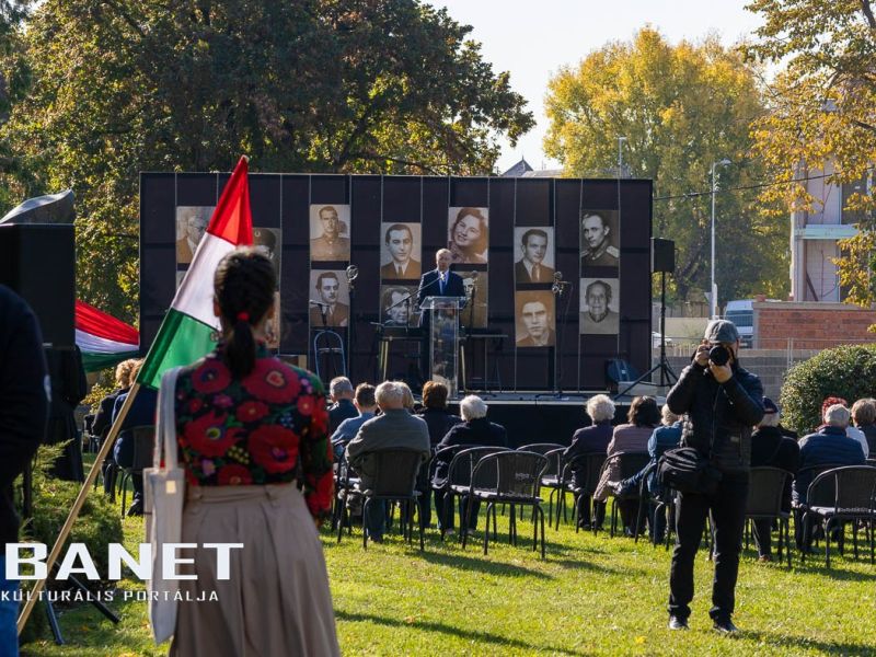 Október 23-án is megtaláltuk a kultúrprogramot – Ferenczi  Október 23-án is megtaláltuk a kultúrprogramot – Ferenczi