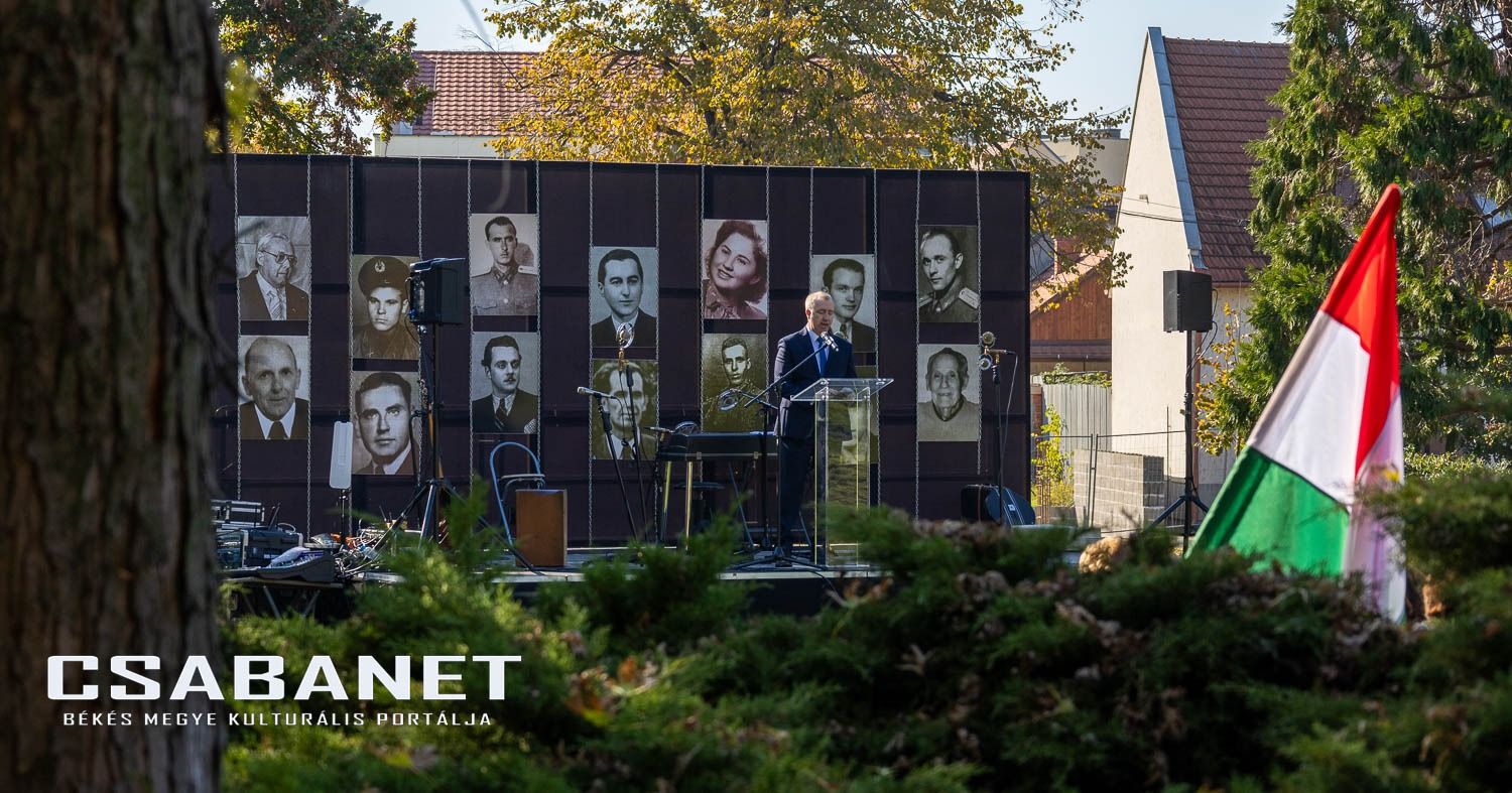 Október 23-án is megtaláltuk a kultúrprogramot – Ferenczi  Október 23-án is megtaláltuk a kultúrprogramot – Ferenczi