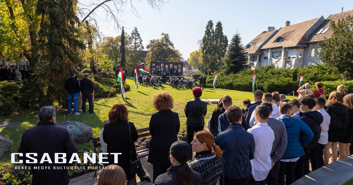 Október 23-án is megtaláltuk a kultúrprogramot – Ferenczi  Október 23-án is megtaláltuk a kultúrprogramot – Ferenczi
