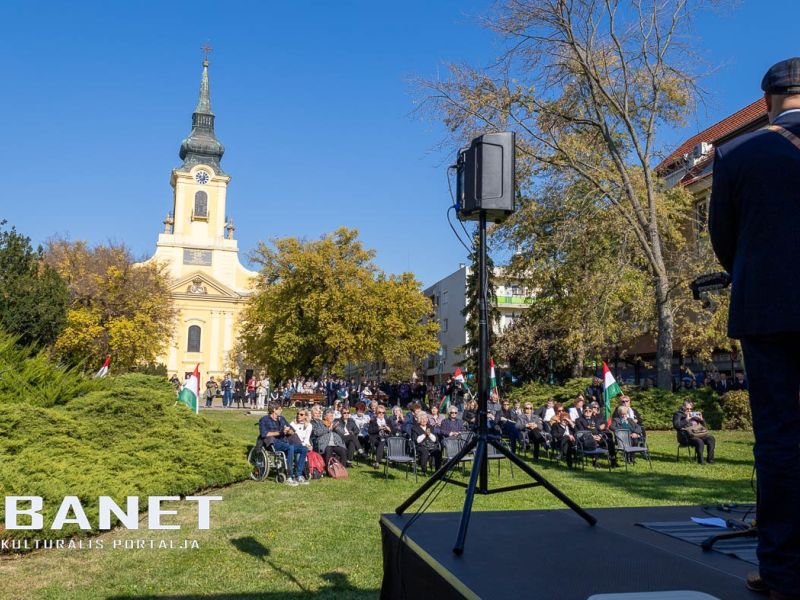 Október 23-án is megtaláltuk a kultúrprogramot – Ferenczi  Október 23-án is megtaláltuk a kultúrprogramot – Ferenczi