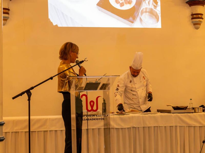 Egy estély a kastélyban - könyvbemutató, Szabadkígyós Egy estély a kastélyban - könyvbemutató, Szabadkígyós