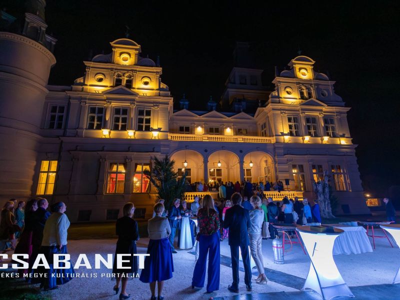 Egy estély a kastélyban - könyvbemutató, Szabadkígyós Egy estély a kastélyban - könyvbemutató, Szabadkígyós