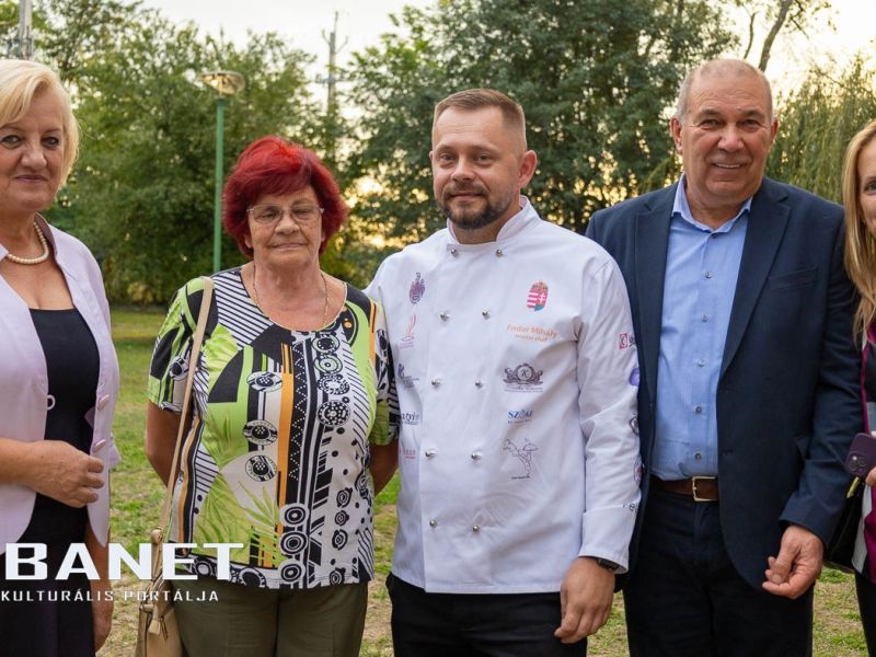 Egy estély a kastélyban - könyvbemutató, Szabadkígyós Egy estély a kastélyban - könyvbemutató, Szabadkígyós