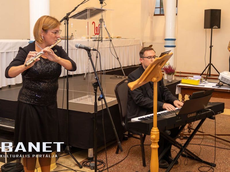 Egy estély a kastélyban - könyvbemutató, Szabadkígyós Egy estély a kastélyban - könyvbemutató, Szabadkígyós