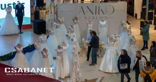 2026 01 16 csaba center eskuvo kiallitas