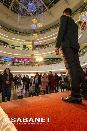 Esküvő Kiállítás a Csaba Centerben Esküvő Kiállítás a Csaba Centerben