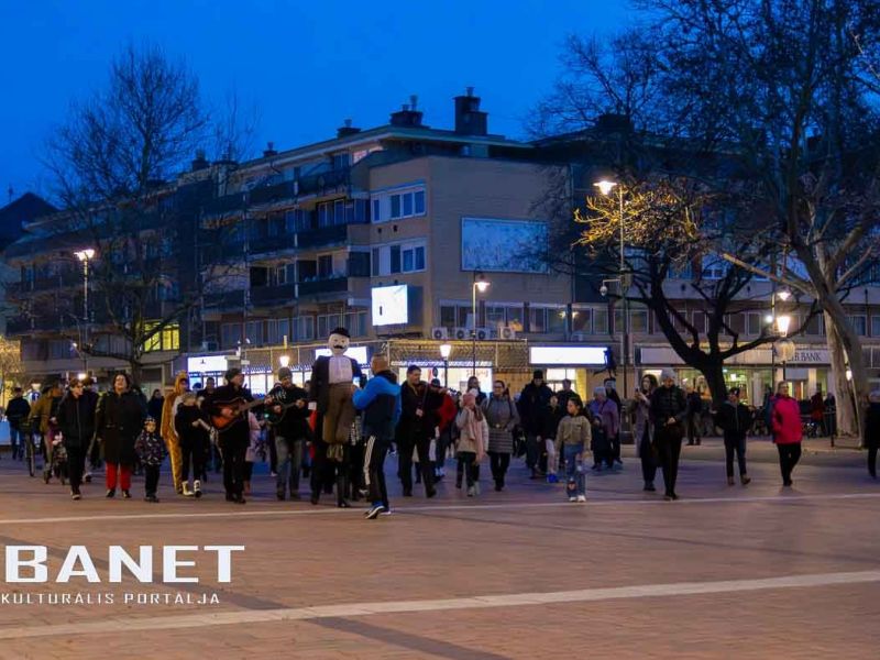 Farsangi felvonulás, télűző mulatság és Balkán táncház  Farsangi felvonulás, télűző mulatság és Balkán táncház