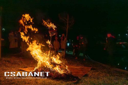 Farsangi felvonulás, télűző mulatság és Balkán táncház Farsangi felvonulás, télűző mulatság és Balkán táncház