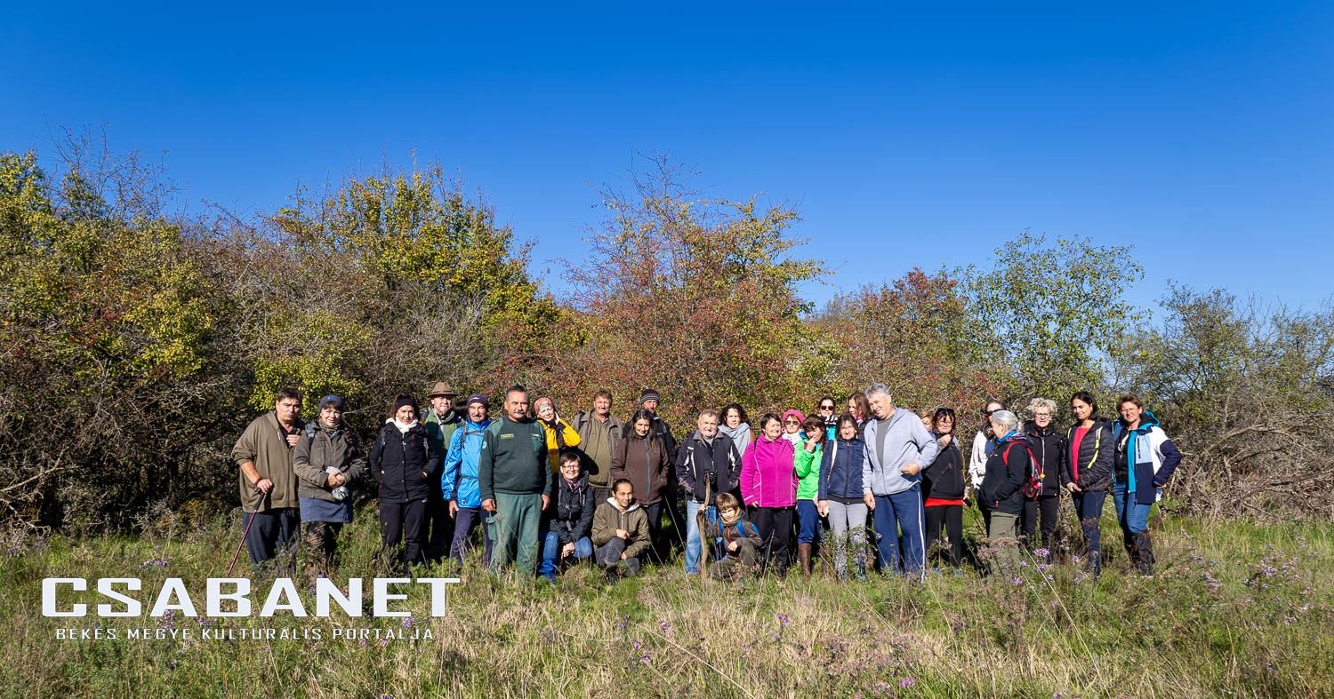 Fáspusztai csoportos kalandozás Boldog Gusztival, szándékos  Fáspusztai csoportos kalandozás Boldog Gusztival, szándékos