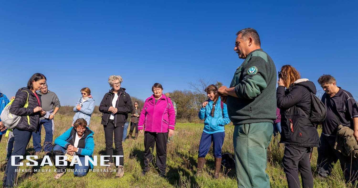 Fáspusztai csoportos kalandozás Boldog Gusztival, szándékos  Fáspusztai csoportos kalandozás Boldog Gusztival, szándékos