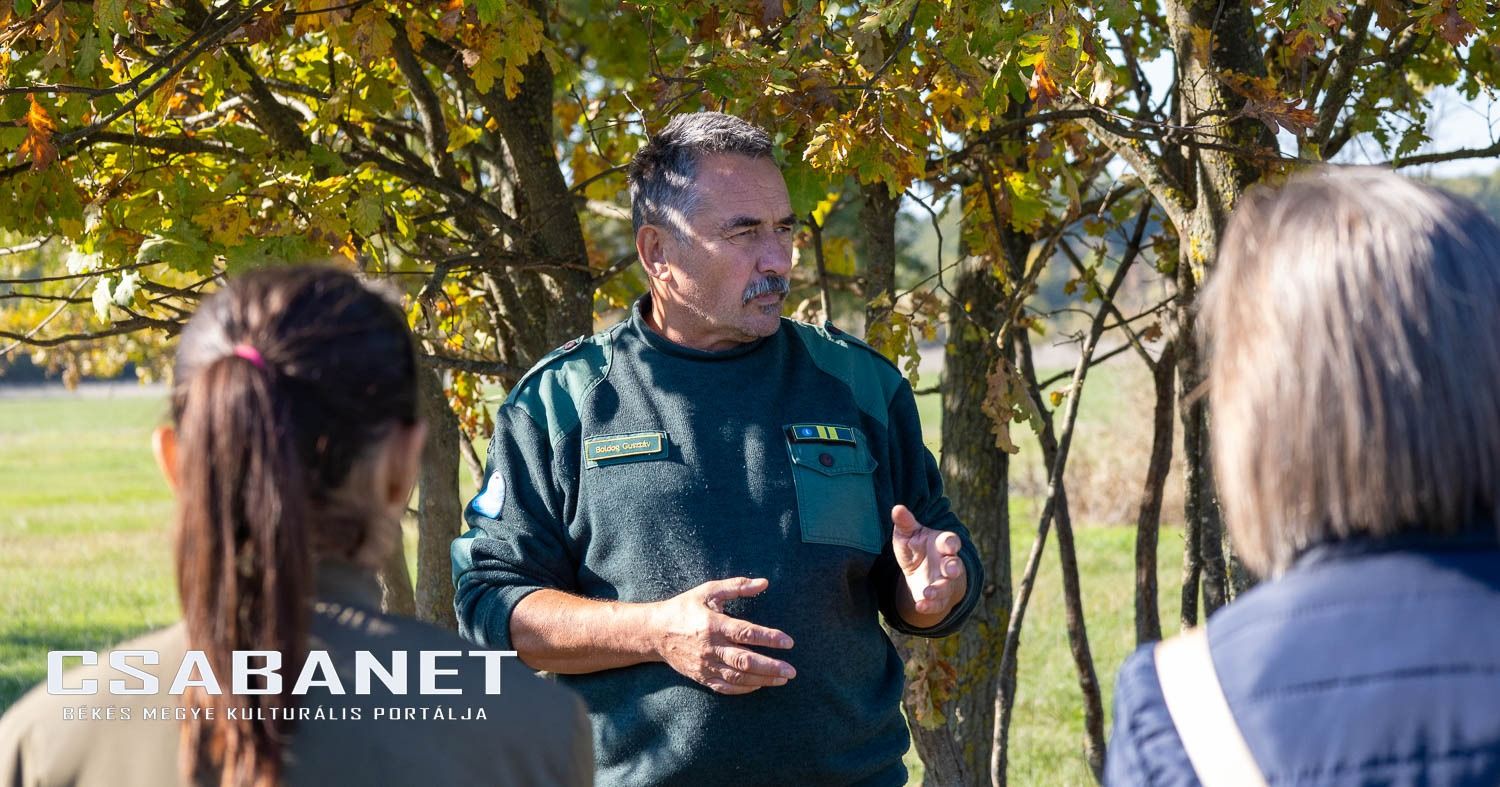 Fáspusztai csoportos kalandozás Boldog Gusztival, szándékos  Fáspusztai csoportos kalandozás Boldog Gusztival, szándékos