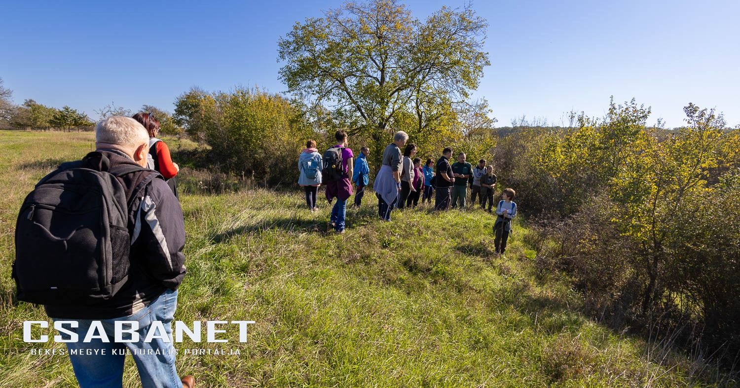 Fáspusztai csoportos kalandozás Boldog Gusztival, szándékos  Fáspusztai csoportos kalandozás Boldog Gusztival, szándékos
