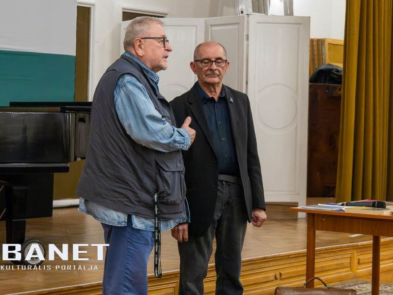 Kis szerencsével lehettem volna a Színházbarangolás kétezre Kis szerencsével lehettem volna a Színházbarangolás kétezre