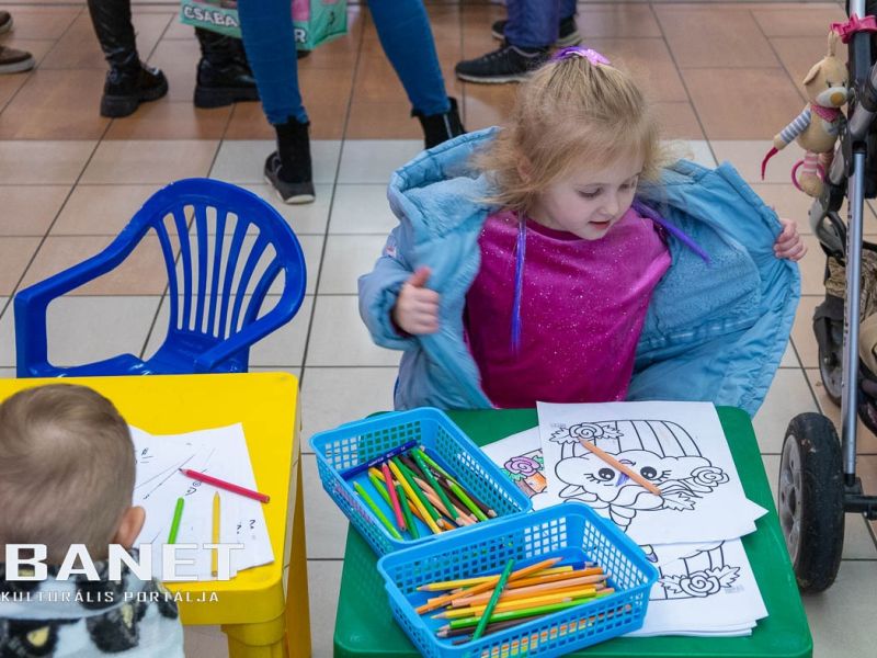 Megkezdődött a 23. szülinapi buli a Csaba Centerben Megkezdődött a 23. szülinapi buli a Csaba Centerben
