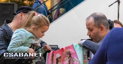 Megkezdődött a 23. szülinapi buli a Csaba Centerben Megkezdődött a 23. szülinapi buli a Csaba Centerben