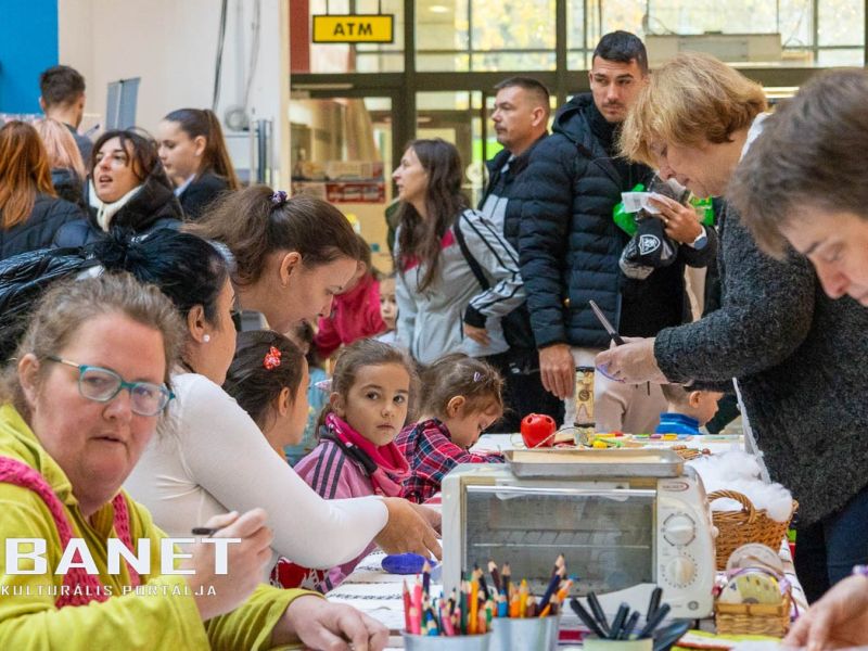 Megkezdődött a 23. szülinapi buli a Csaba Centerben Megkezdődött a 23. szülinapi buli a Csaba Centerben