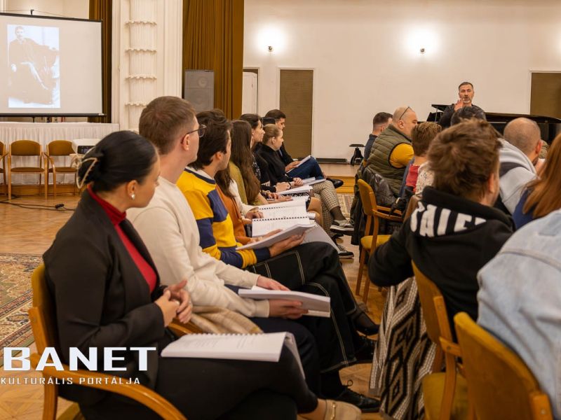 Mikszáth Kálmán: A Noszty fiú esete Tóth Marival című sz Mikszáth Kálmán: A Noszty fiú esete Tóth Marival című sz