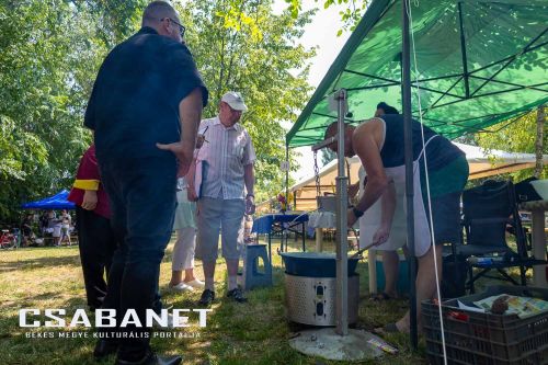 Telekgerendás Falunap - megkezdődött a pörköltfőző versen Telekgerendás Falunap - megkezdődött a pörköltfőző versen