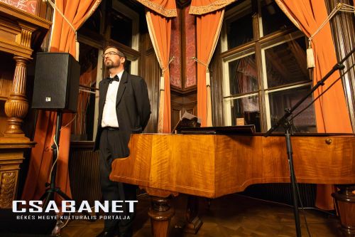 Újévi koncert a Wenckheim-kastélyban Szabadkígyóson, 2025. Újévi koncert a Wenckheim-kastélyban Szabadkígyóson, 2025.