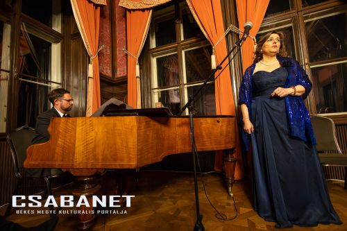 Újévi koncert a Wenckheim-kastélyban Szabadkígyóson, 2025. Újévi koncert a Wenckheim-kastélyban Szabadkígyóson, 2025.
