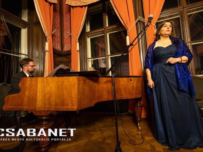 Újévi koncert a Wenckheim-kastélyban Szabadkígyóson, 2025.  Újévi koncert a Wenckheim-kastélyban Szabadkígyóson, 2025.