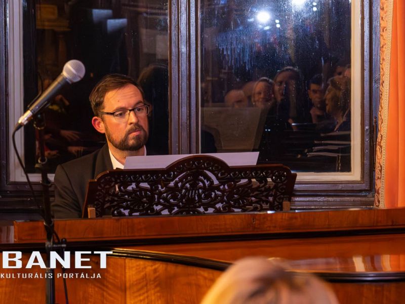 Újévi koncert a Wenckheim-kastélyban Szabadkígyóson, 2025.  Újévi koncert a Wenckheim-kastélyban Szabadkígyóson, 2025.