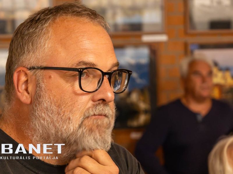 viraglanyok ejszakaja viraglanyok ejszakaja